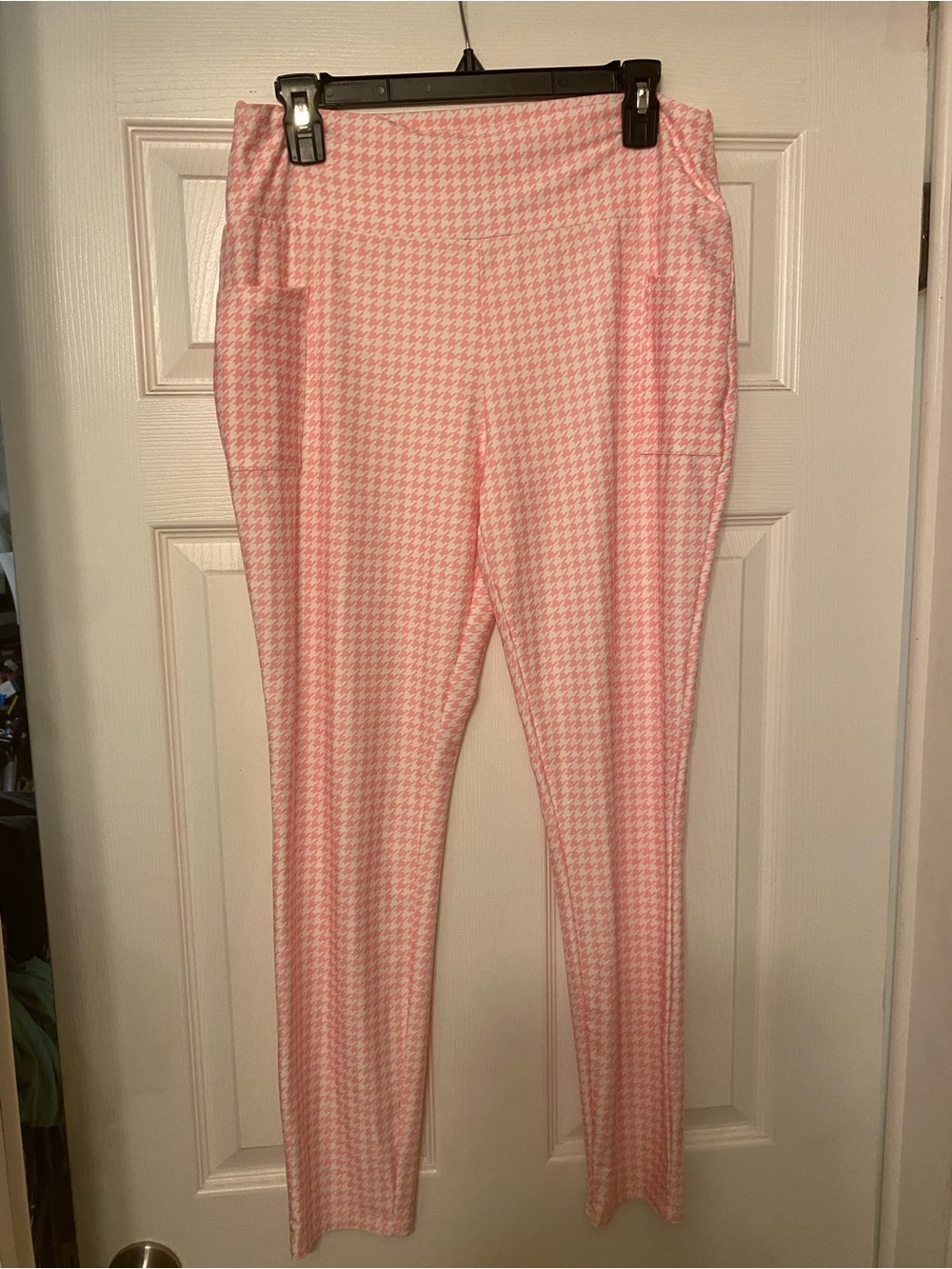 Lily Pink and White Houndstooth Leggings